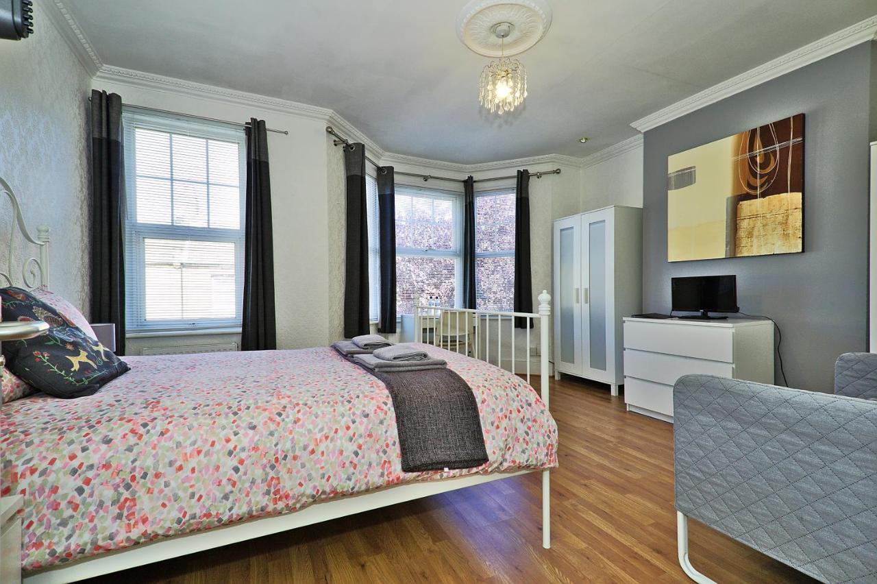 Ceres Lodge Plumstead  Dış mekan fotoğraf